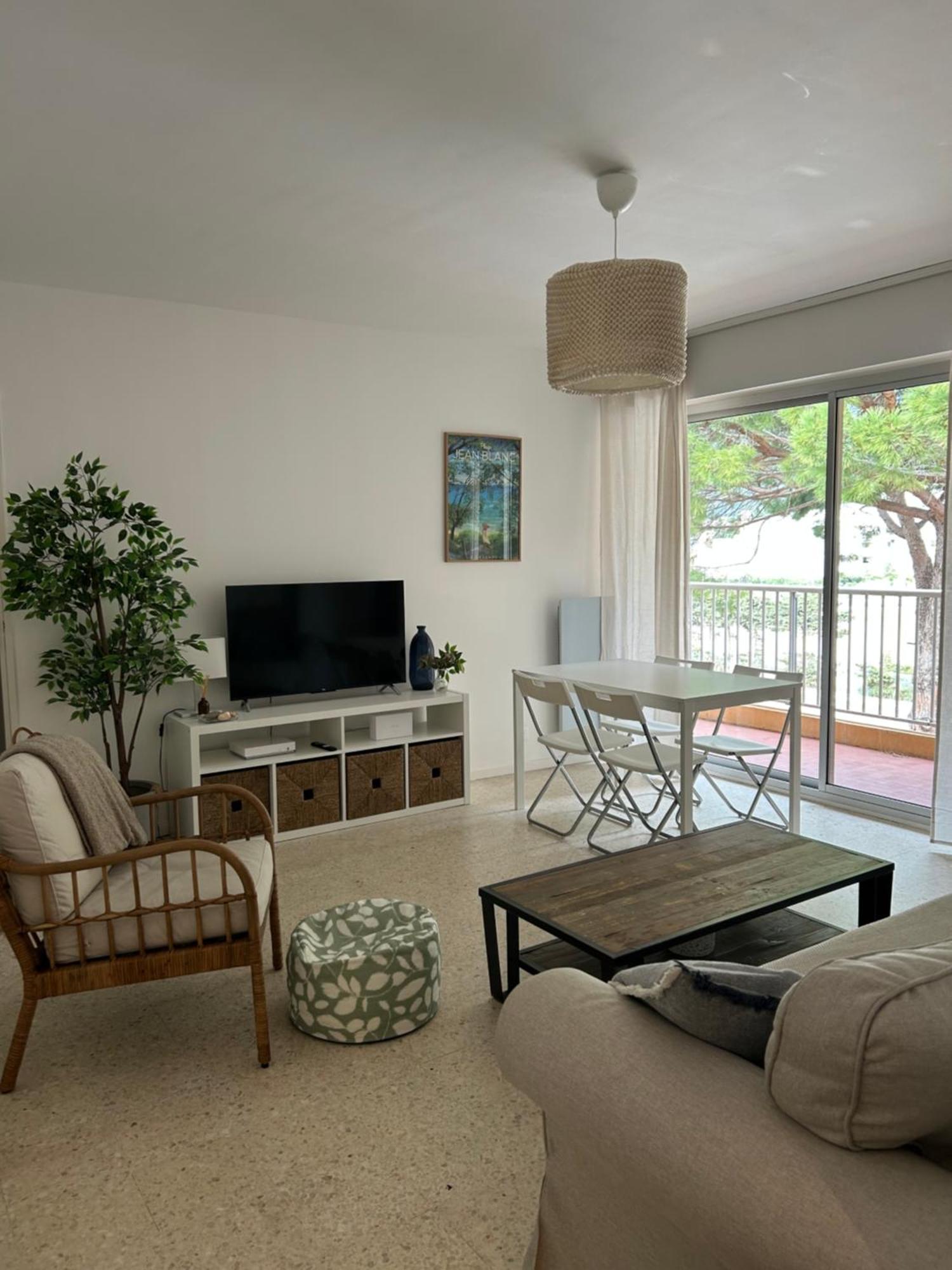 L'anjaure - Lavandou Apartment *